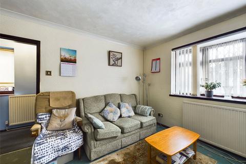 3 bedroom semi-detached house for sale, Keats Avenue, Romford RM3