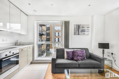 1 bedroom apartment for sale, Bromyard Avenue London W3
