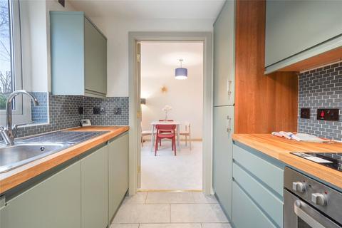 1 bedroom apartment for sale, Kings Court, Caledonian Road, London, N7