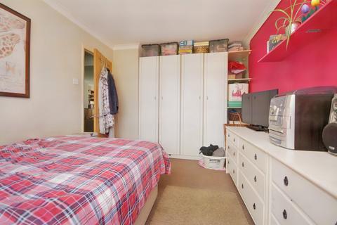 3 Vineyard Road, Feltham, TW13 4HQ