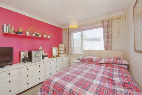 3 Vineyard Road, Feltham, TW13 4HQ