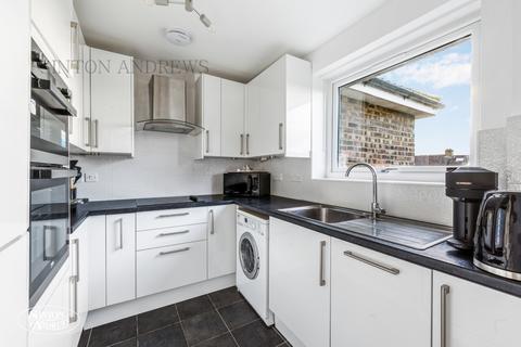 2 bedroom flat for sale, Edmonscote, Argyle Road, Ealing, W13