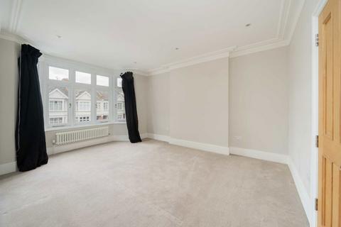 4 bedroom house to rent, Sedgeford Road, London W12