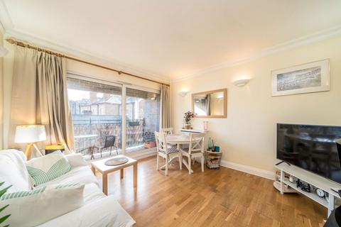 1 bedroom flat to rent, Chiswick High Road, London W4