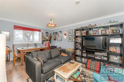 2 bedroom flat for sale, Luther King Close, London