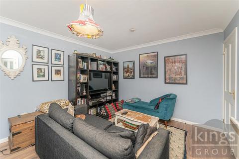 2 bedroom flat for sale, Luther King Close, London