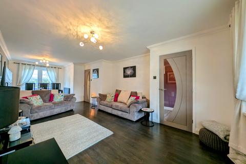 4 bedroom detached house for sale, Grovers Field, Abercynon CF45 4PP