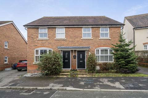 3 bedroom semi-detached house for sale, Leachman Way, Petersfield GU31