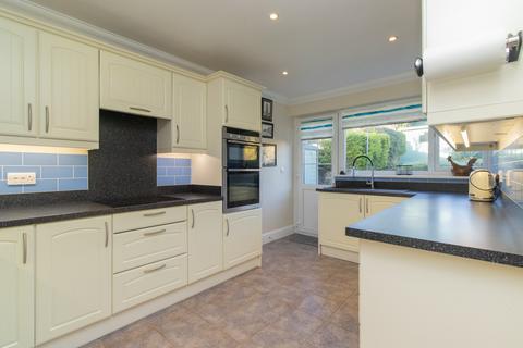 21 Castle Avenue, Broadstairs, CT10 1EG