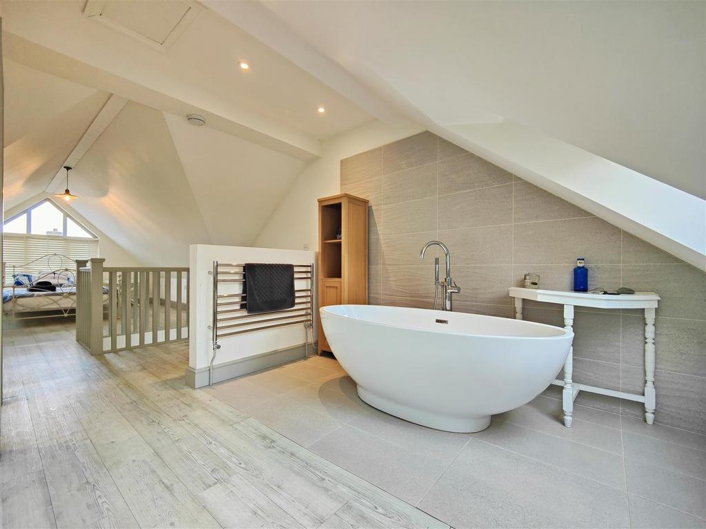 Bathroom Incorporating Dressing Area