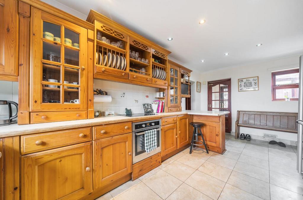 Kitchen.jpg