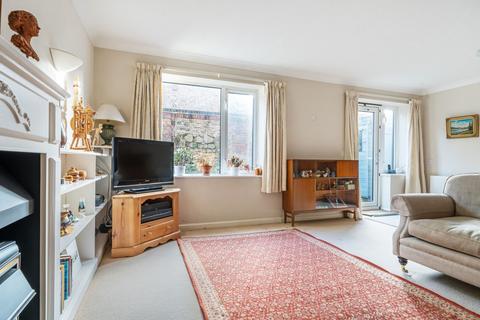 2 bedroom semi-detached house for sale, Henty Gardens, Chichester, PO19