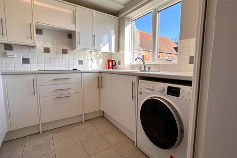 2 bedroom retirement property for sale, 58 The Green, Birmingham B38