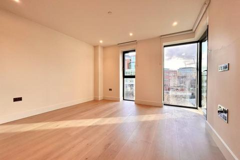 1 bedroom flat to rent, Westmont Apartments, London W12