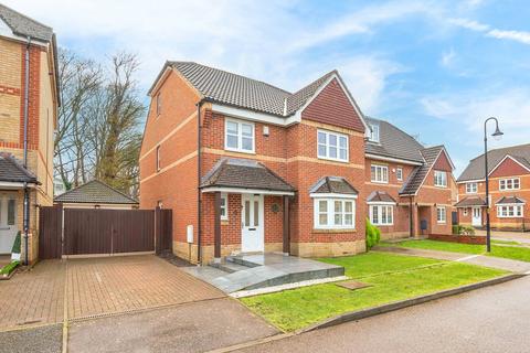 4 bedroom detached house for sale, Wellsfield, Hertfordshire WD23