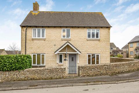 Oxleaze Road, Tetbury, Gloucestershire, GL8