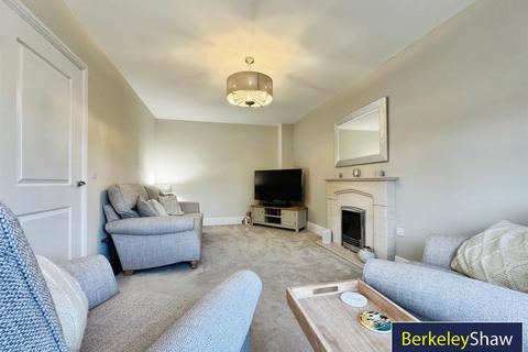 4 bedroom detached house for sale, Redbank Close, Aintree, Liverpool