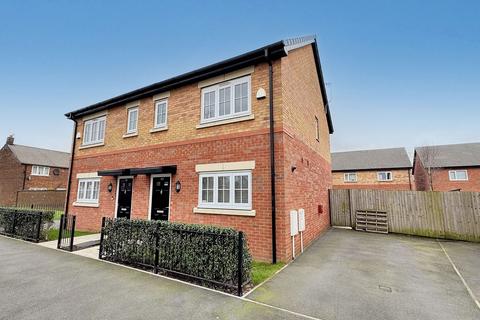 3 bedroom semi-detached house for sale, Warrington Road, Widnes