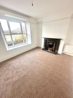 4 bedroom terraced house to rent, Glasfryn Terrace, Arthog LL39