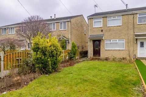 3 bedroom end of terrace house for sale, Britannia Road, Morley, Leeds