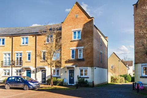 4 bedroom end of terrace house for sale, Chipping Norton,  Oxfordshire,  OX7