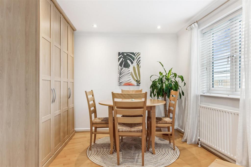 Fitzroy Crescent, W4 - FOR SALE