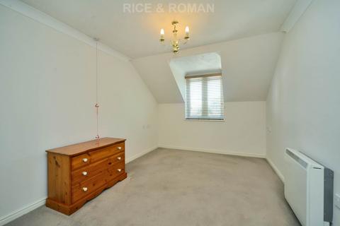 1 bedroom retirement property for sale, Park Hill Road, Epsom KT17