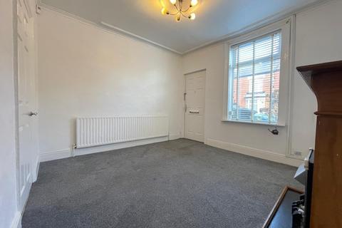 2 bedroom terraced house to rent, Tullibardine Road, Sheffield S11