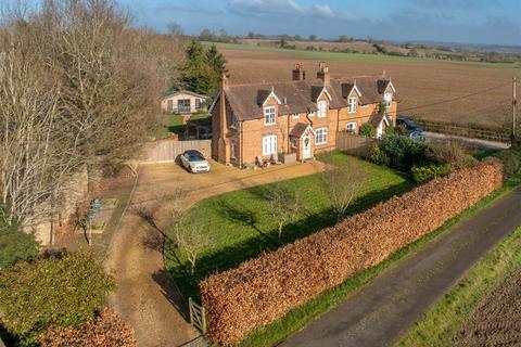 3 bedroom semi-detached house for sale, Hatton Bank Lane, Stratford-Upon-Avon CV37