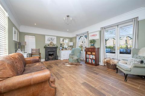 3 bedroom semi-detached house for sale, Hatton Bank Lane, Stratford-Upon-Avon CV37