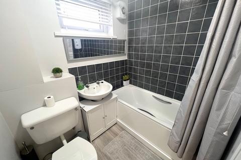 1 bedroom flat for sale, Troy Walk, Salford, M5