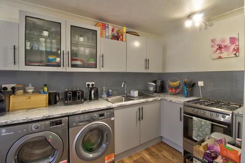 2 bedroom flat for sale, Harlow CM18