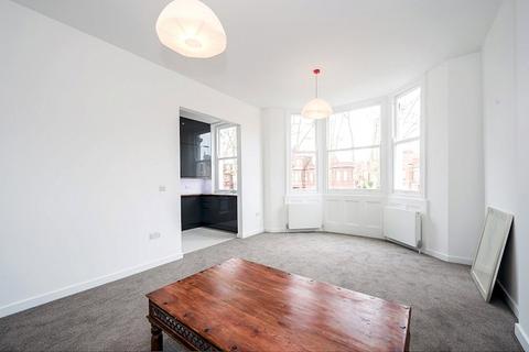 2 bedroom apartment to rent, Mount Nod Road, Lambeth SW16