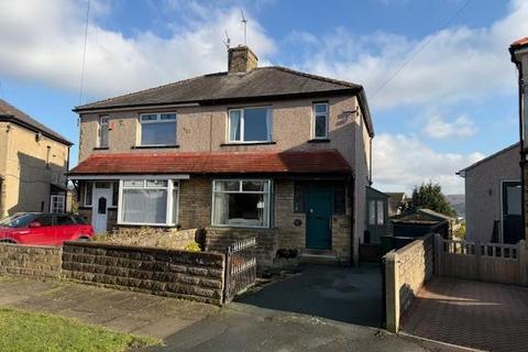 3 bedroom semi-detached house for sale, Leamington Drive, Idle, Bradford