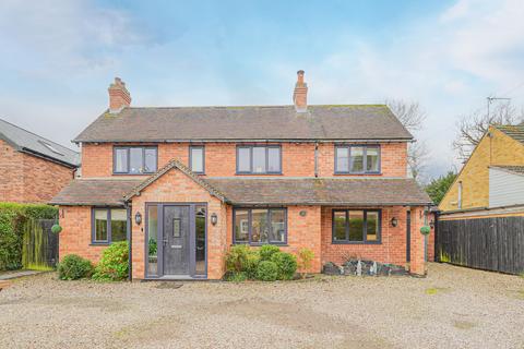 4 bedroom detached house for sale, Green Lane, Balsall Common, CV7