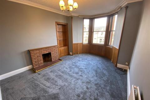 2 bedroom flat to rent, Needless Road, Perth