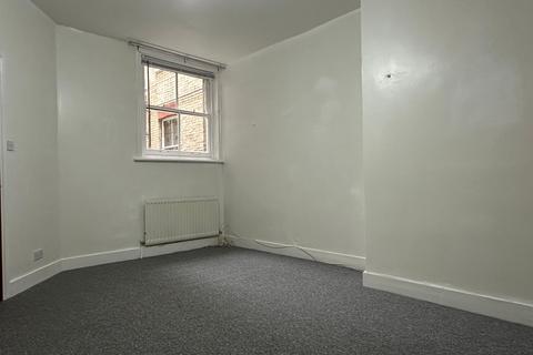 1 bedroom flat to rent, 24 Adrian Court, Adrian Square, CT8