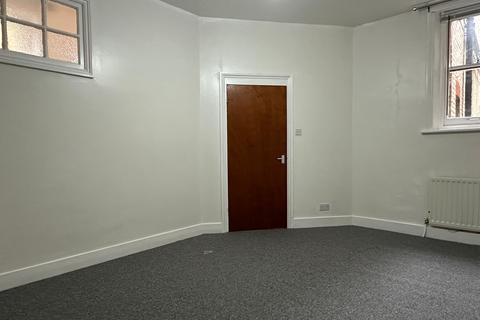 1 bedroom flat to rent, 24 Adrian Court, Adrian Square, CT8