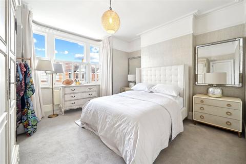 79 Woodstock Road, London, W4 1EE