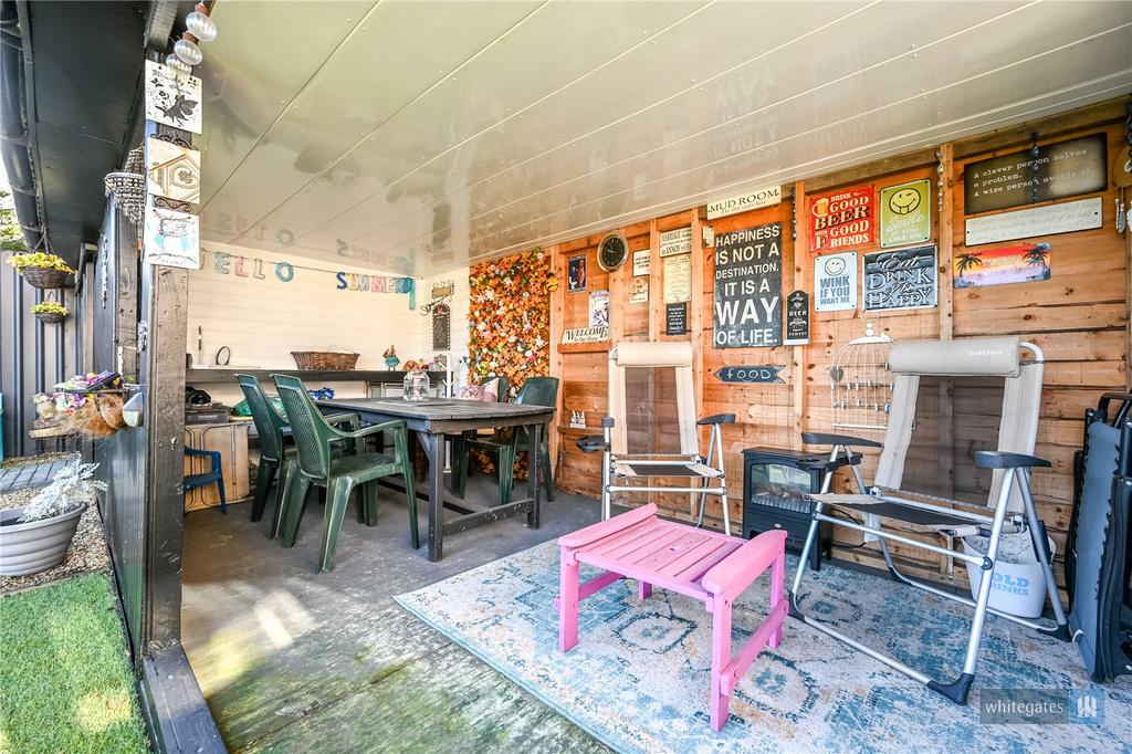 Outbuilding