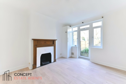 3 bedroom terraced house to rent, Pleydell Avenue, London, SE19