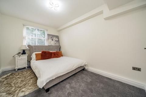 2 bedroom flat for sale, Kent House Road, London SE26