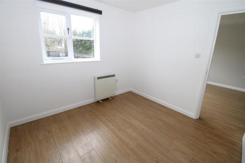 1 bedroom flat for sale, Park View Road, Welling