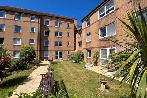 2 bedroom retirement property for sale, Fairhaven Court, Sea Road, Bournemouth