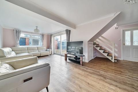 3 bedroom end of terrace house for sale, West Street, Faversham, ME13