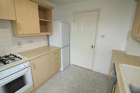 2 bedroom flat to rent, Walter Street, Nottingham NG7