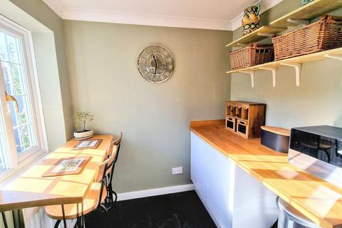 2 bedroom cottage for sale, Lewes Road, Lindfield, RH16