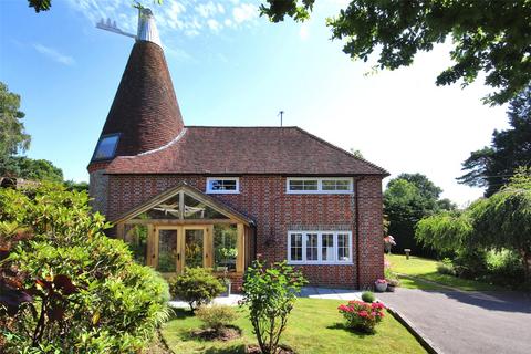 4 bedroom detached house for sale, Firgrove Road, Cross In Hand, Heathfield, East Sussex, TN21