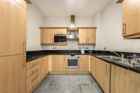 2 bedroom apartment to rent, Gainsborough House, London E14