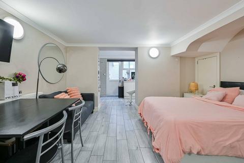 Studio to rent, Barnsbury, Barnsbury, N1